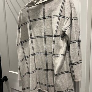 LOFT Cream and Black Plaid Turtleneck Sweater